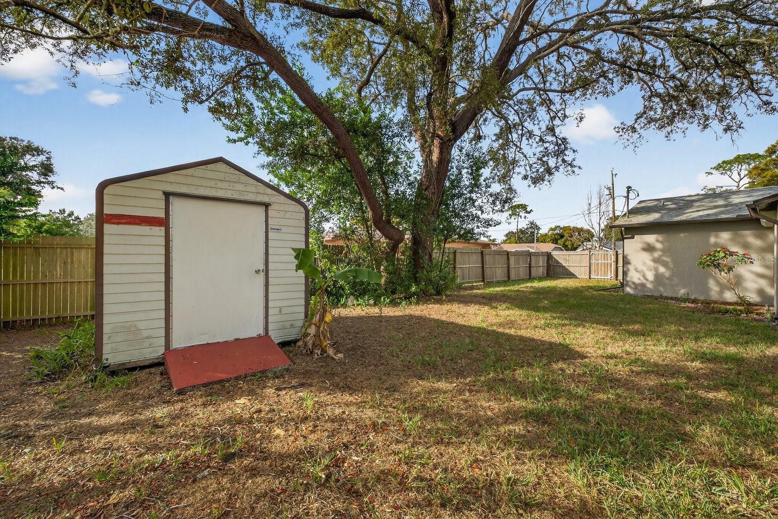 Image 31 of 34 For 8448 Valmora Street