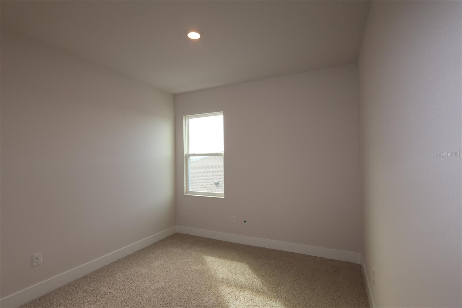 Image 22 of 31 For 5129 Chapel Row Avenue