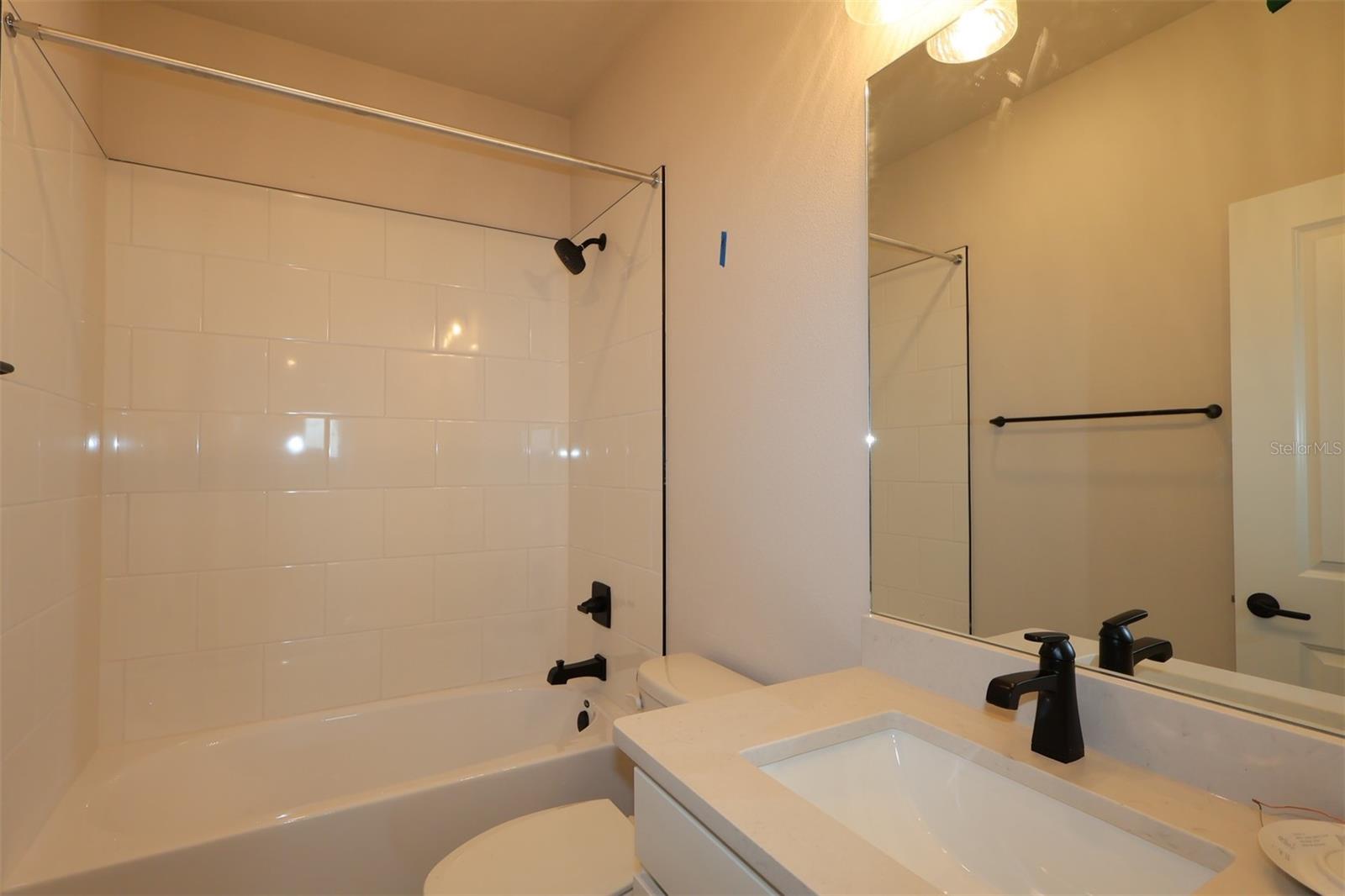 Image 23 of 31 For 5129 Chapel Row Avenue