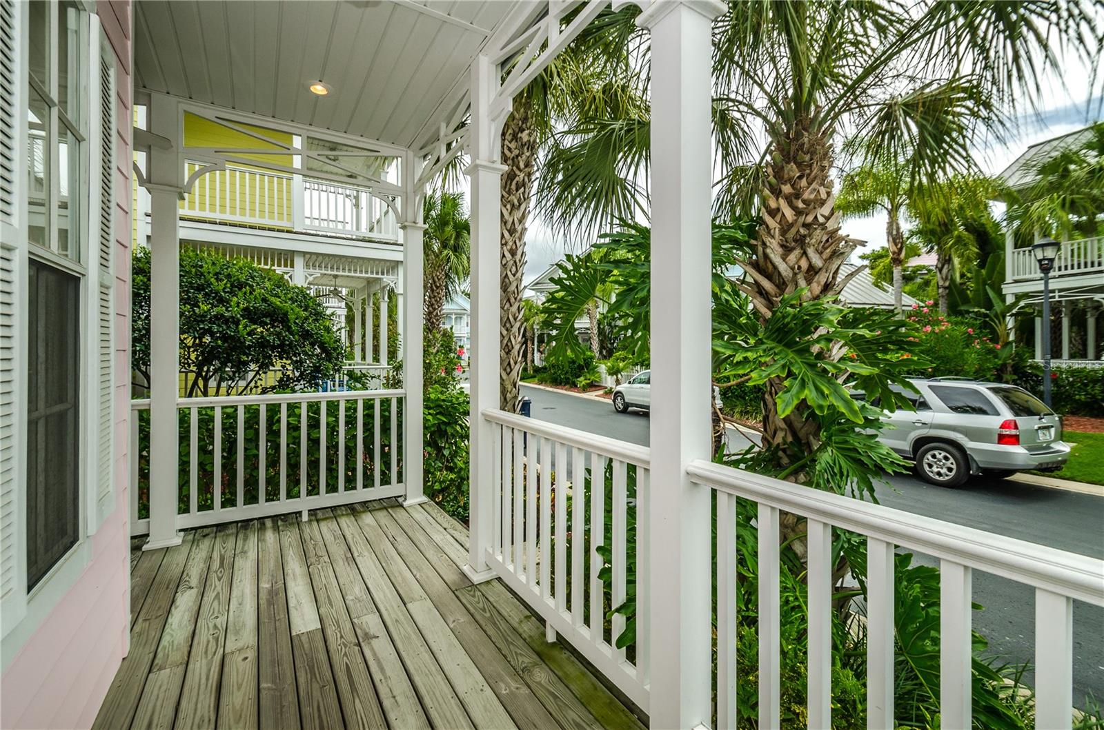 Image 11 of 37 For 924 Hemingway Circle