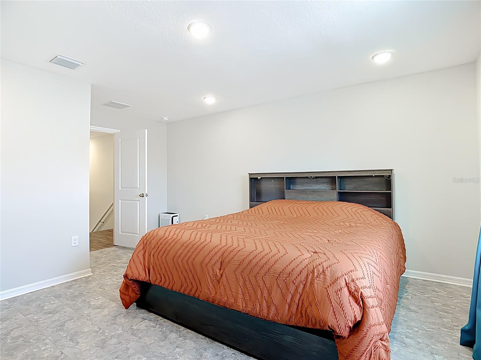 Image 32 of 42 For 3657 Majestic Drive