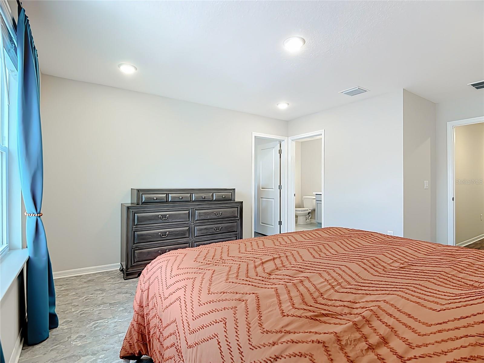 Image 33 of 42 For 3657 Majestic Drive