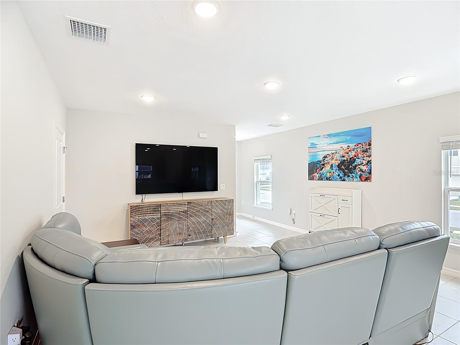 Image 6 of 42 For 3657 Majestic Drive