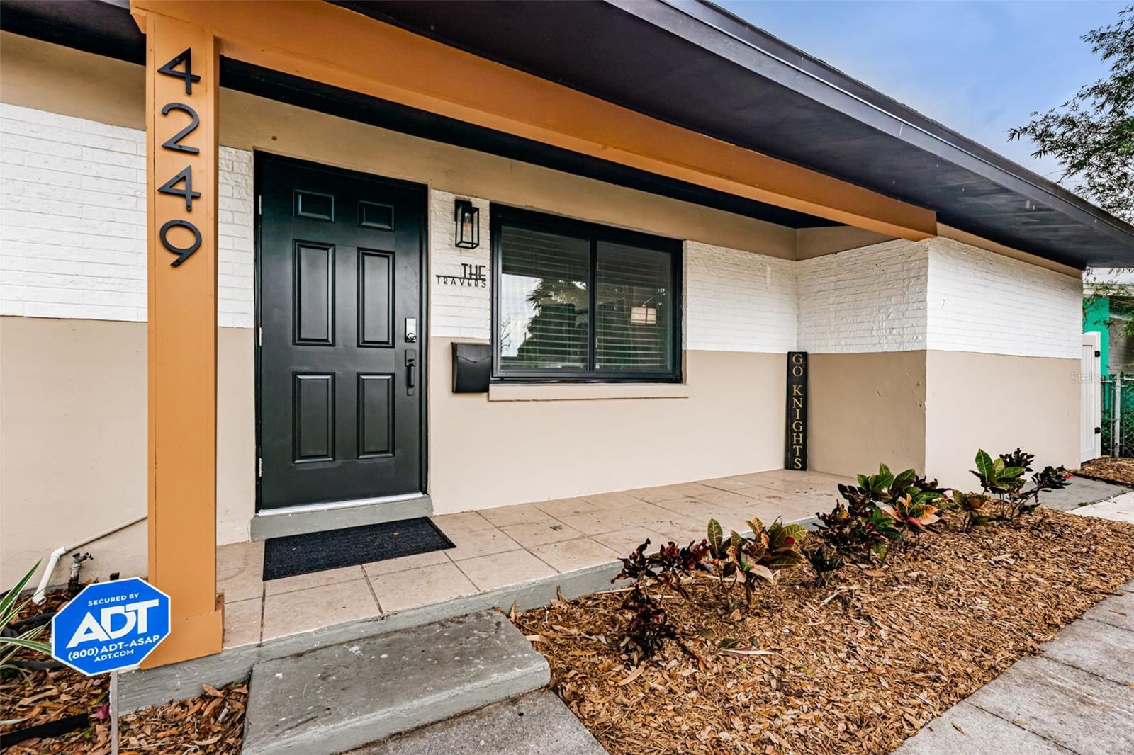 Details for 4249 8th Avenue N, ST PETERSBURG, FL 33713