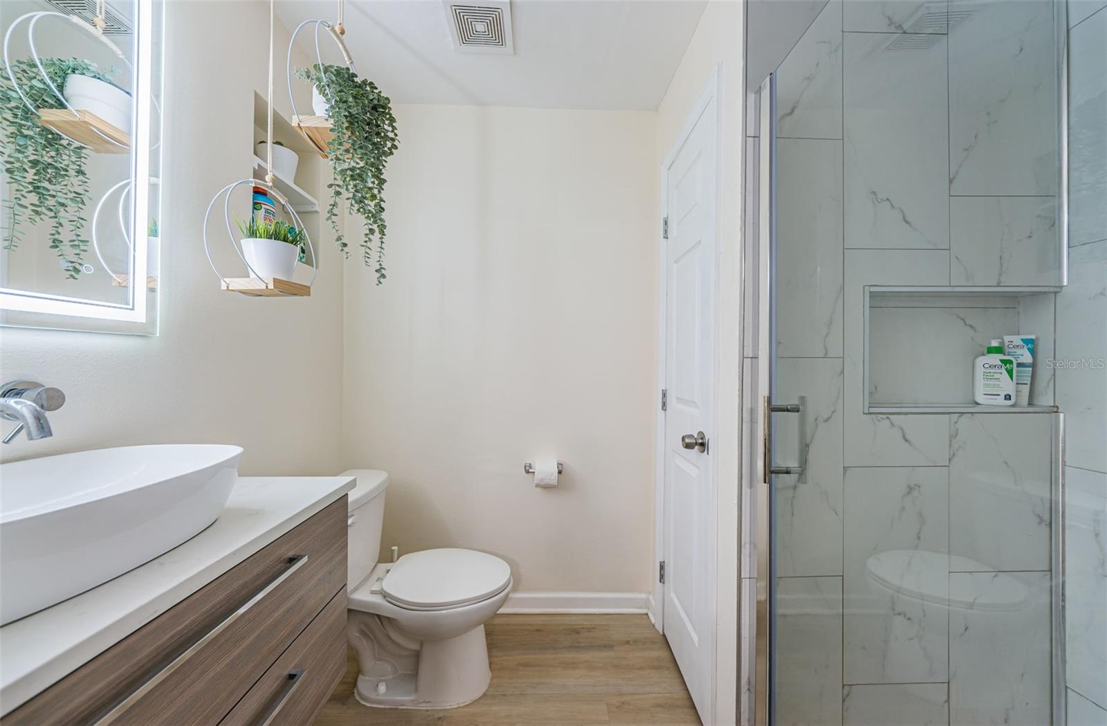 Image 11 of 24 For 4249 8th Avenue N