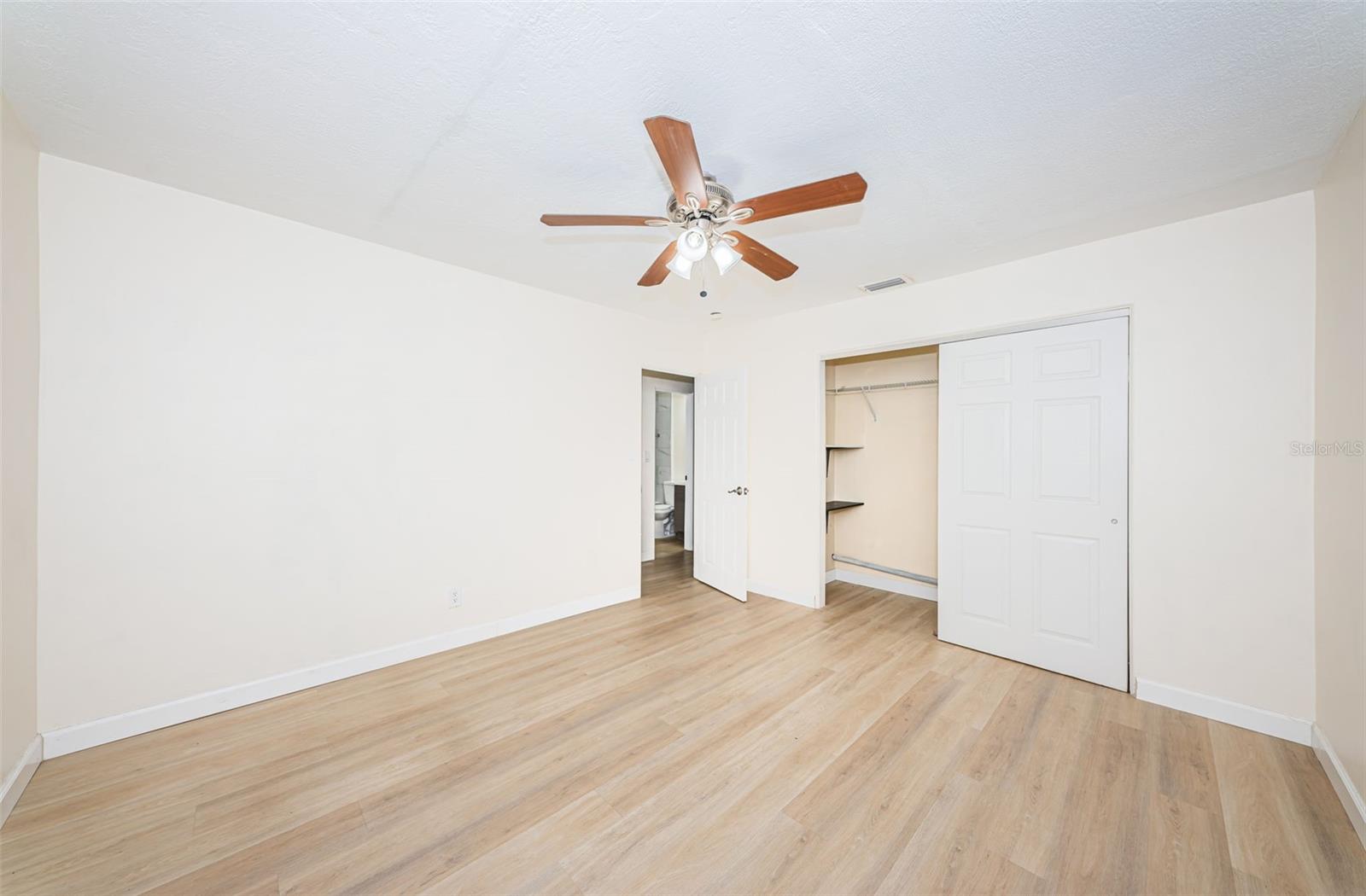 Image 14 of 24 For 4249 8th Avenue N