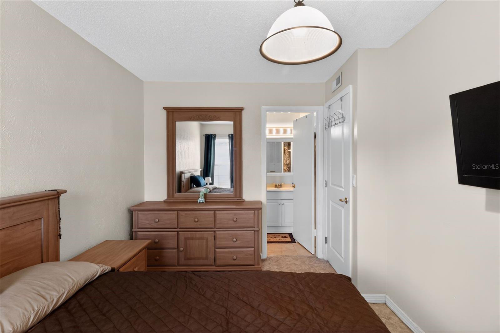 Image 18 of 35 For 1799 Highland Avenue U-49