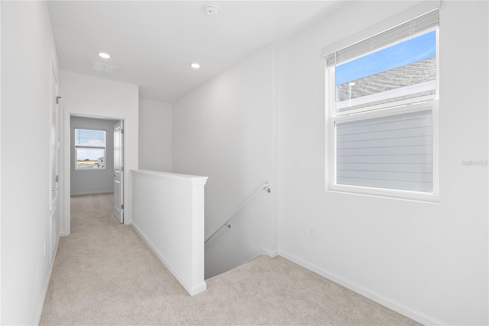 Image 18 of 37 For 6008 Zen Way