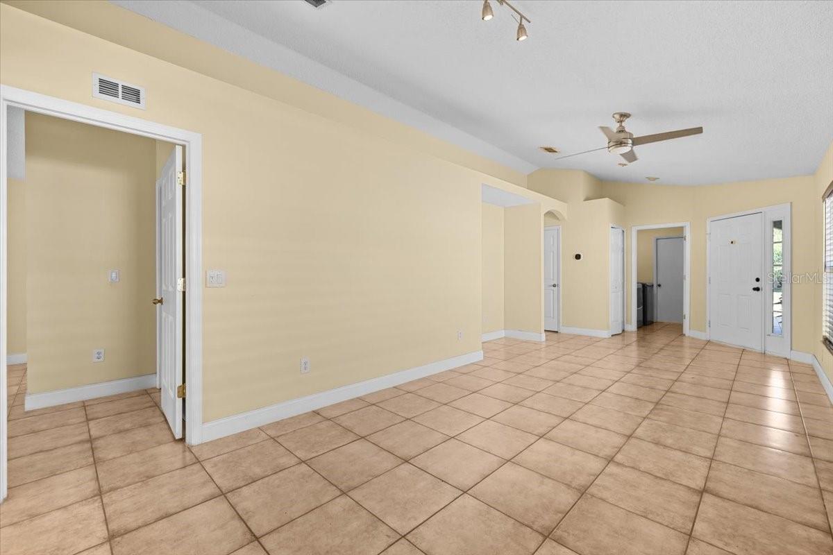 Image 17 of 24 For 6052 Pointe Pleasant Boulevard