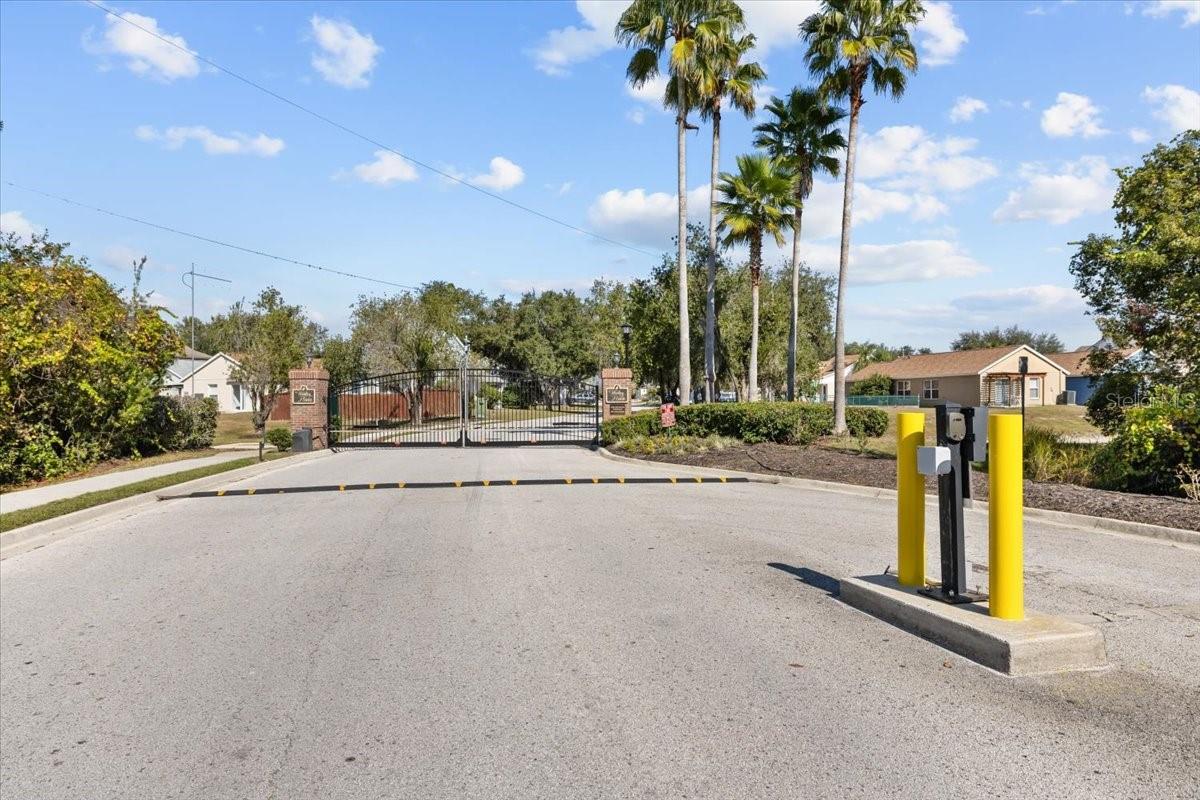 Image 23 of 24 For 6052 Pointe Pleasant Boulevard