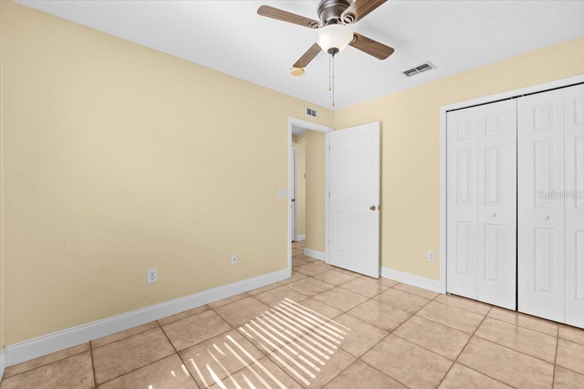 Image 9 of 24 For 6052 Pointe Pleasant Boulevard