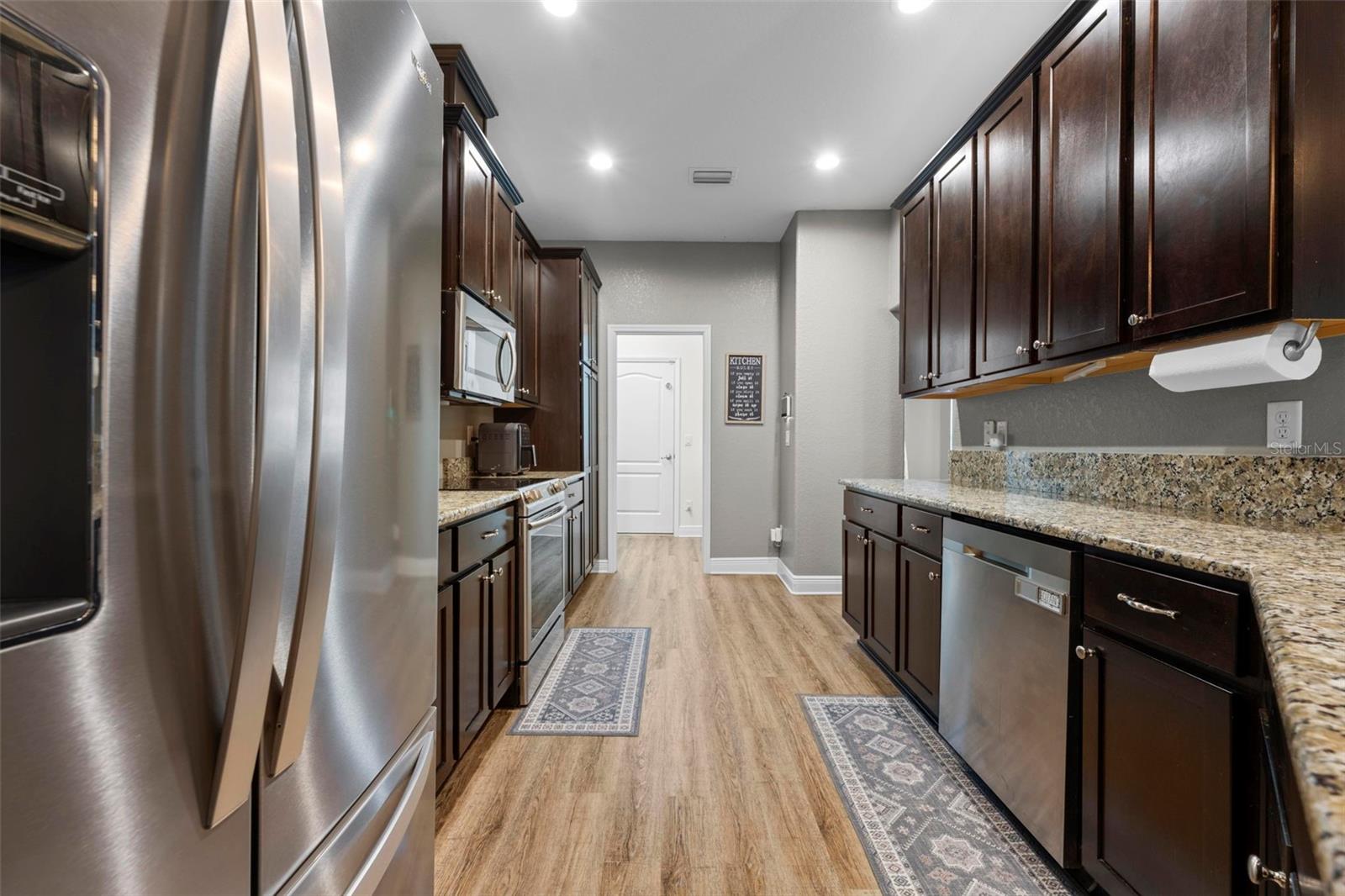 Image 19 of 45 For 8104 Nightingale Road