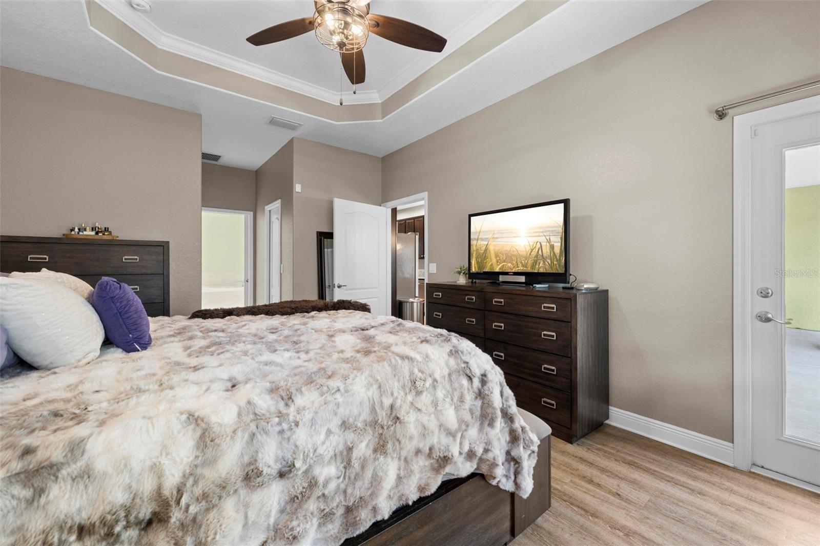 Image 29 of 45 For 8104 Nightingale Road