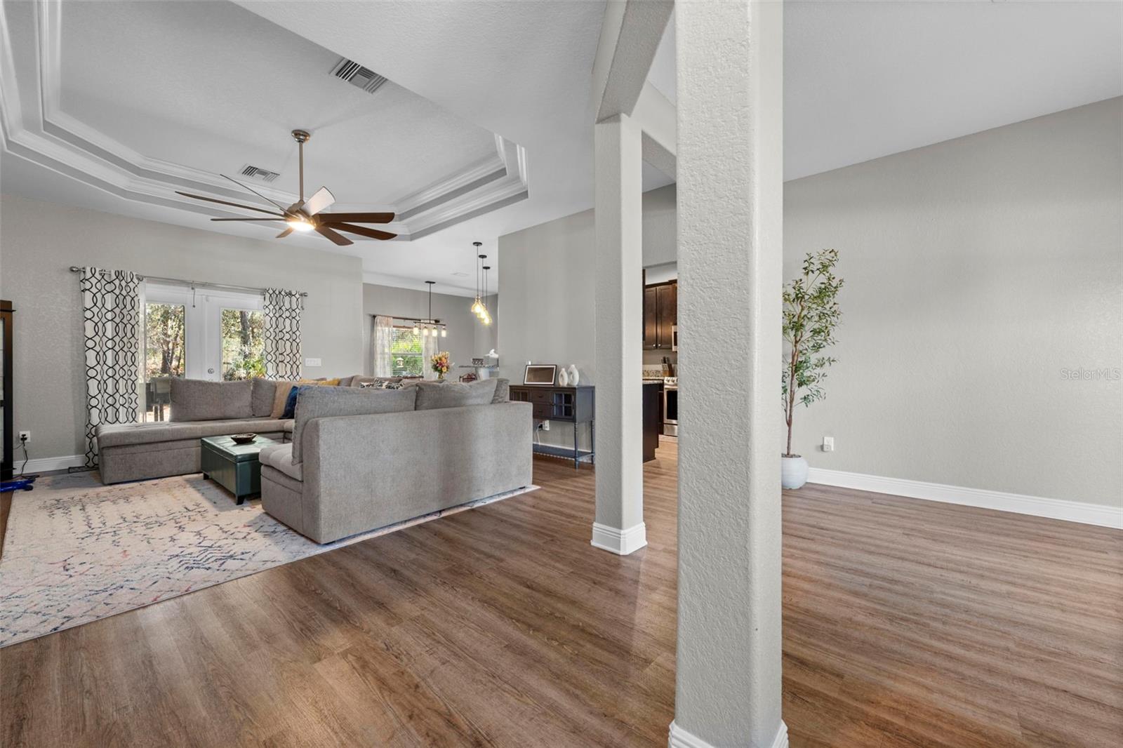 Image 5 of 45 For 8104 Nightingale Road