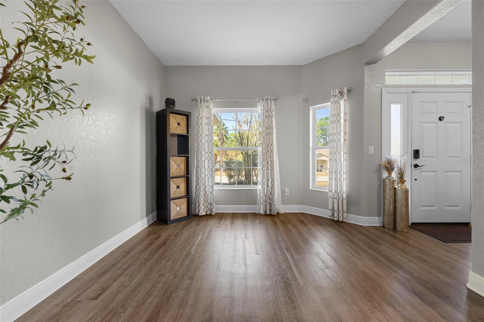 Image 7 of 45 For 8104 Nightingale Road