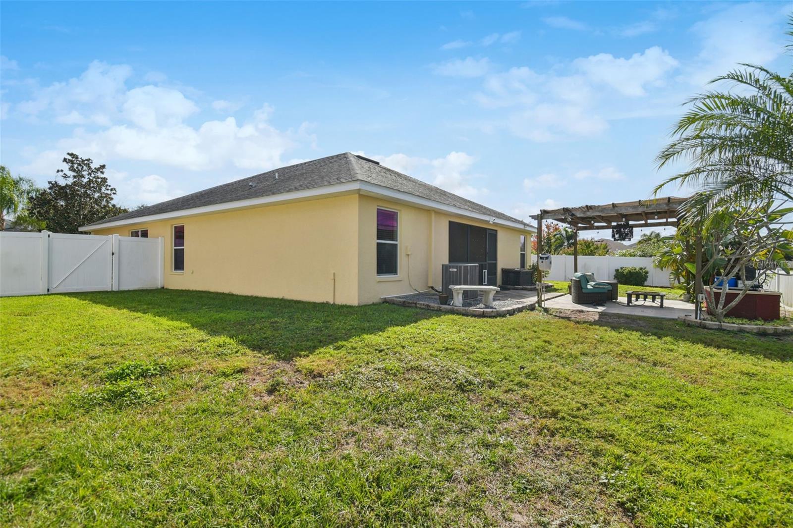 Image 46 of 100 For 14342 Edinburgh Moor Drive