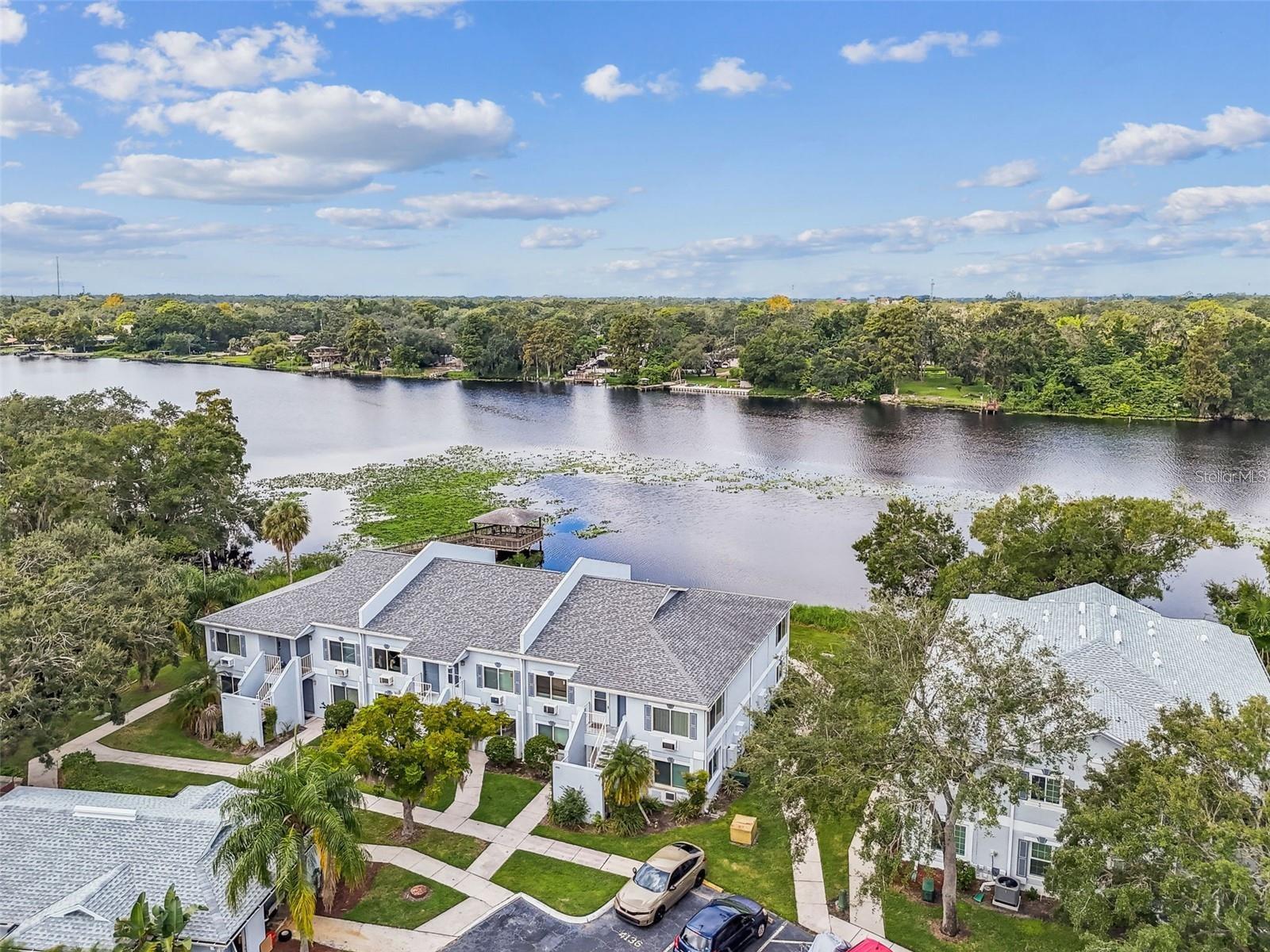 Image 9 of 33 For 4133 Dolphin Drive 4133