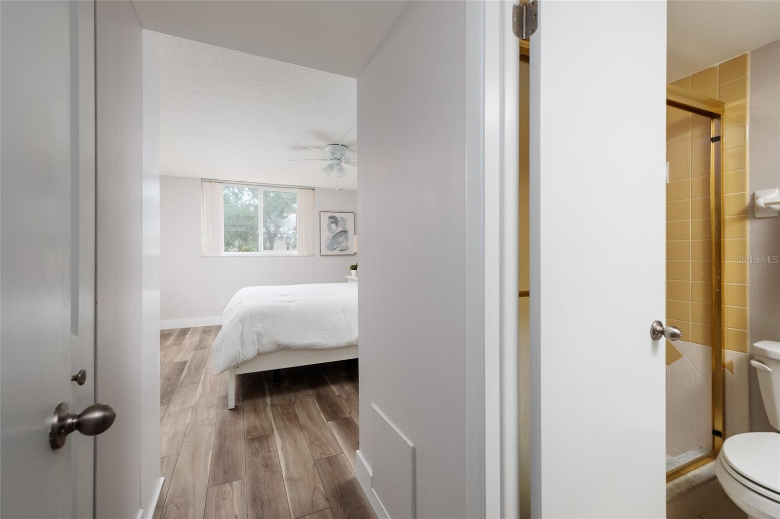 Image 22 of 44 For 5095 Bay Street Ne 102