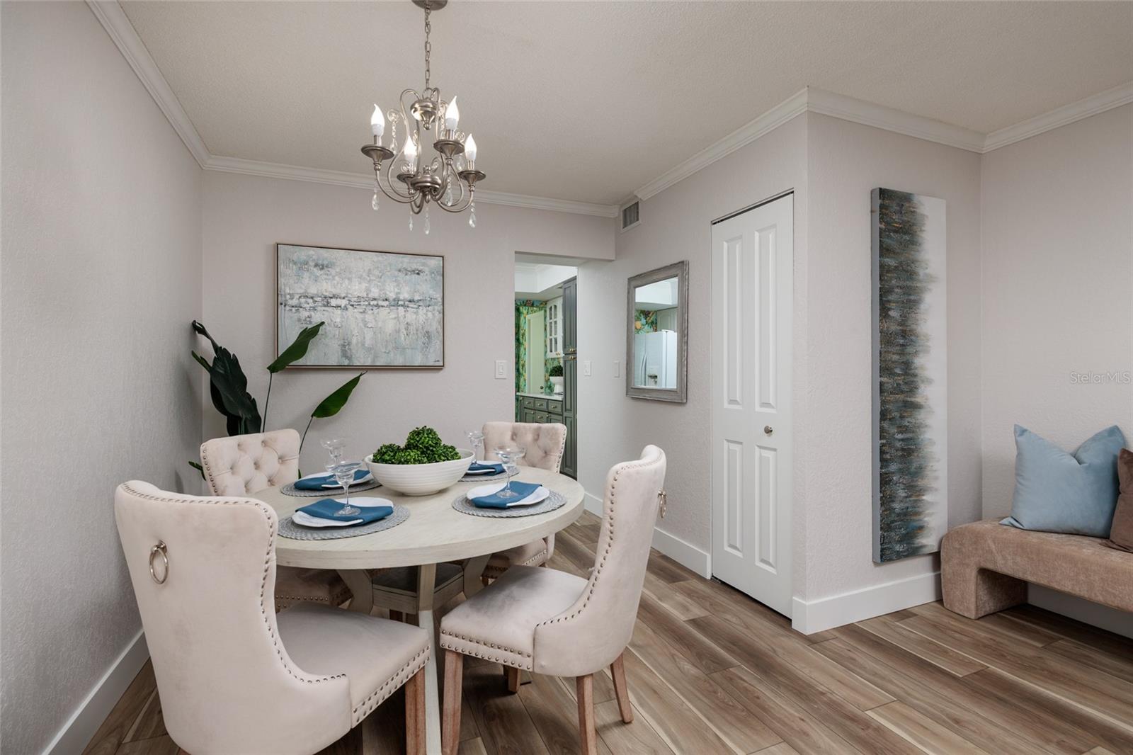 Image 6 of 44 For 5095 Bay Street Ne 102