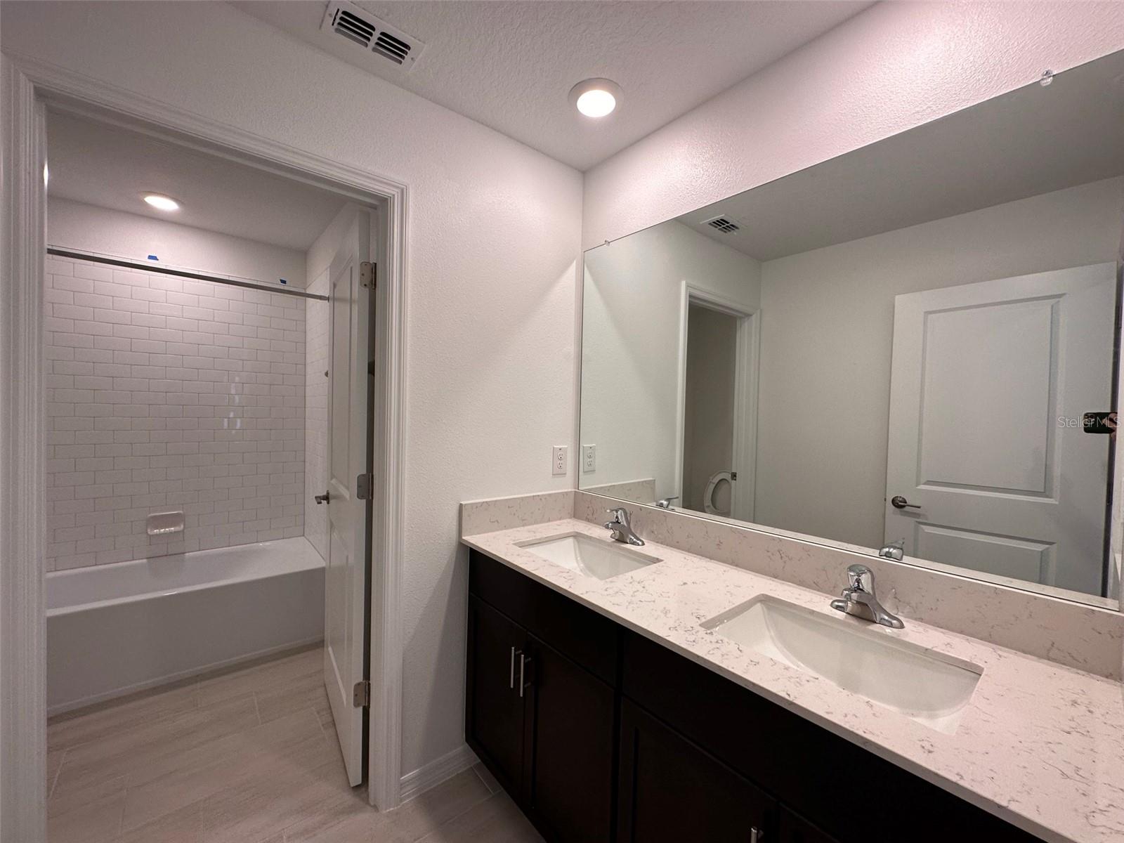 Image 4 of 17 For 1946 Lanier Road