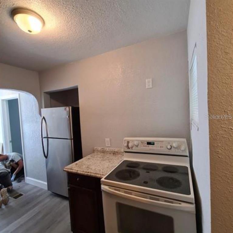 Image 5 of 10 For 4700 10th Avenue S 2