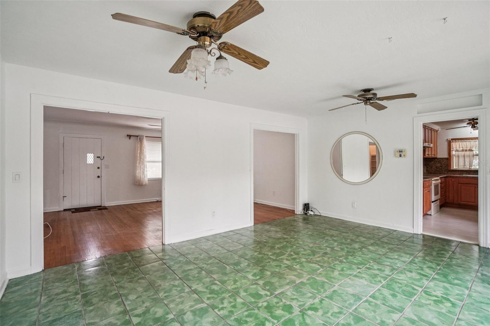 Image 12 of 37 For 6301 7th Avenue N