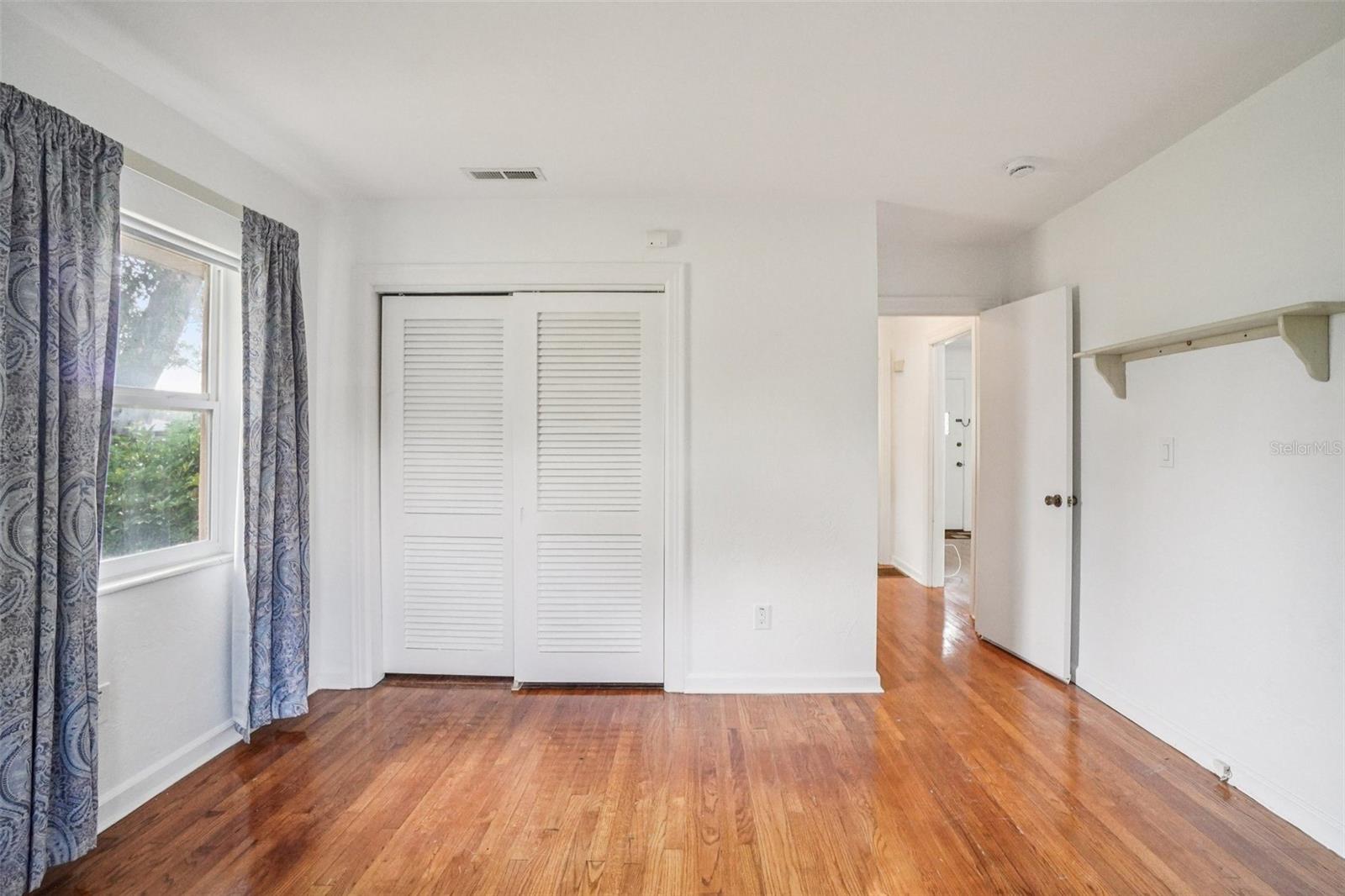 Image 26 of 37 For 6301 7th Avenue N