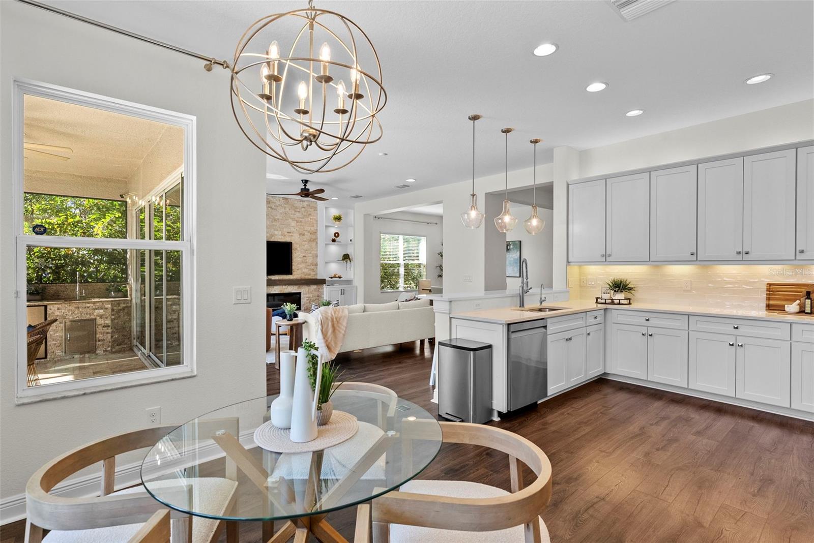 Image 25 of 94 For 2082 Scholartree Way