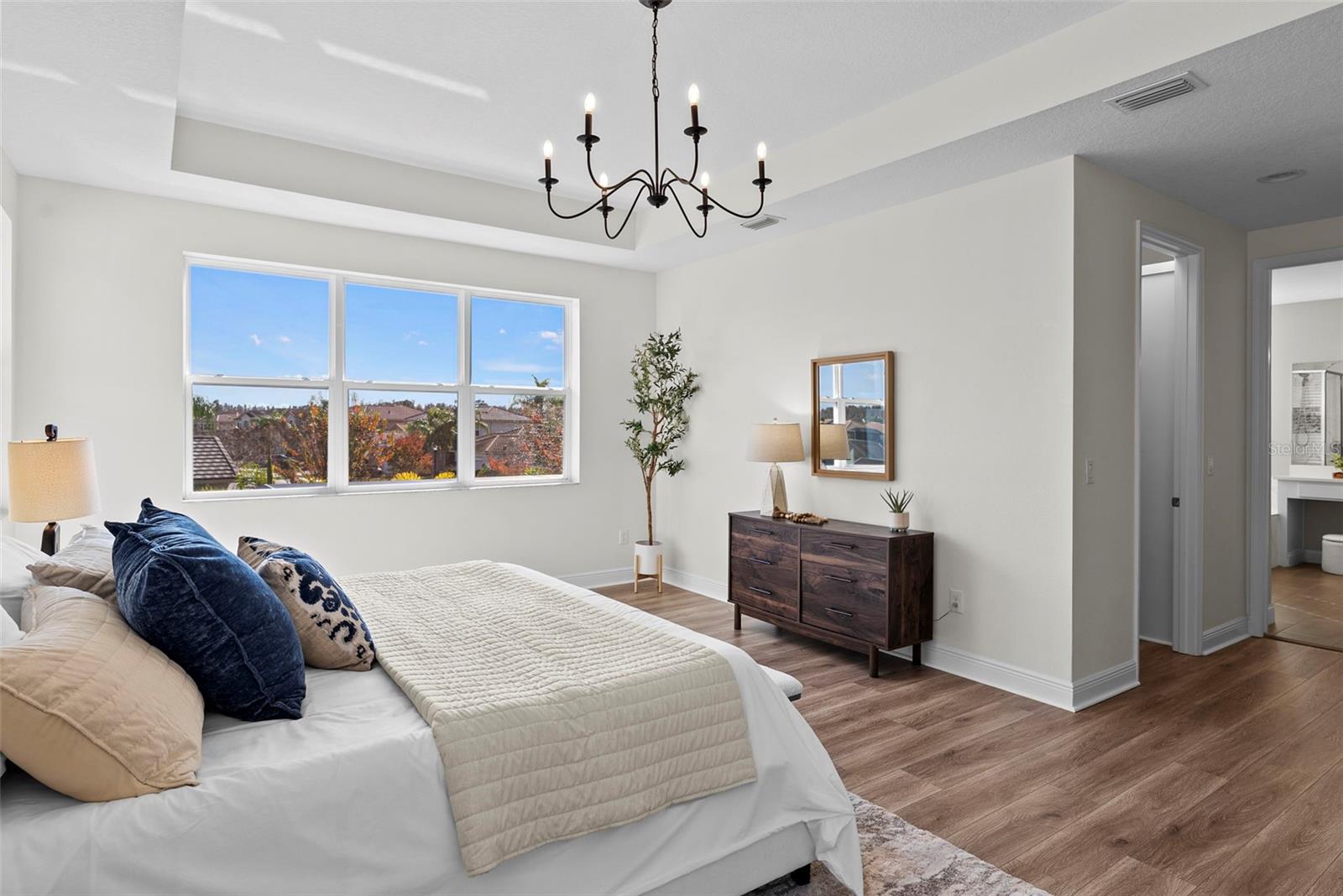 Image 33 of 94 For 2082 Scholartree Way