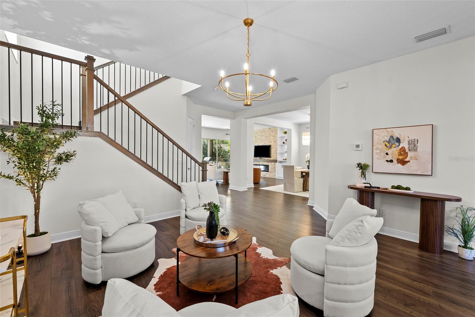 Image 4 of 94 For 2082 Scholartree Way