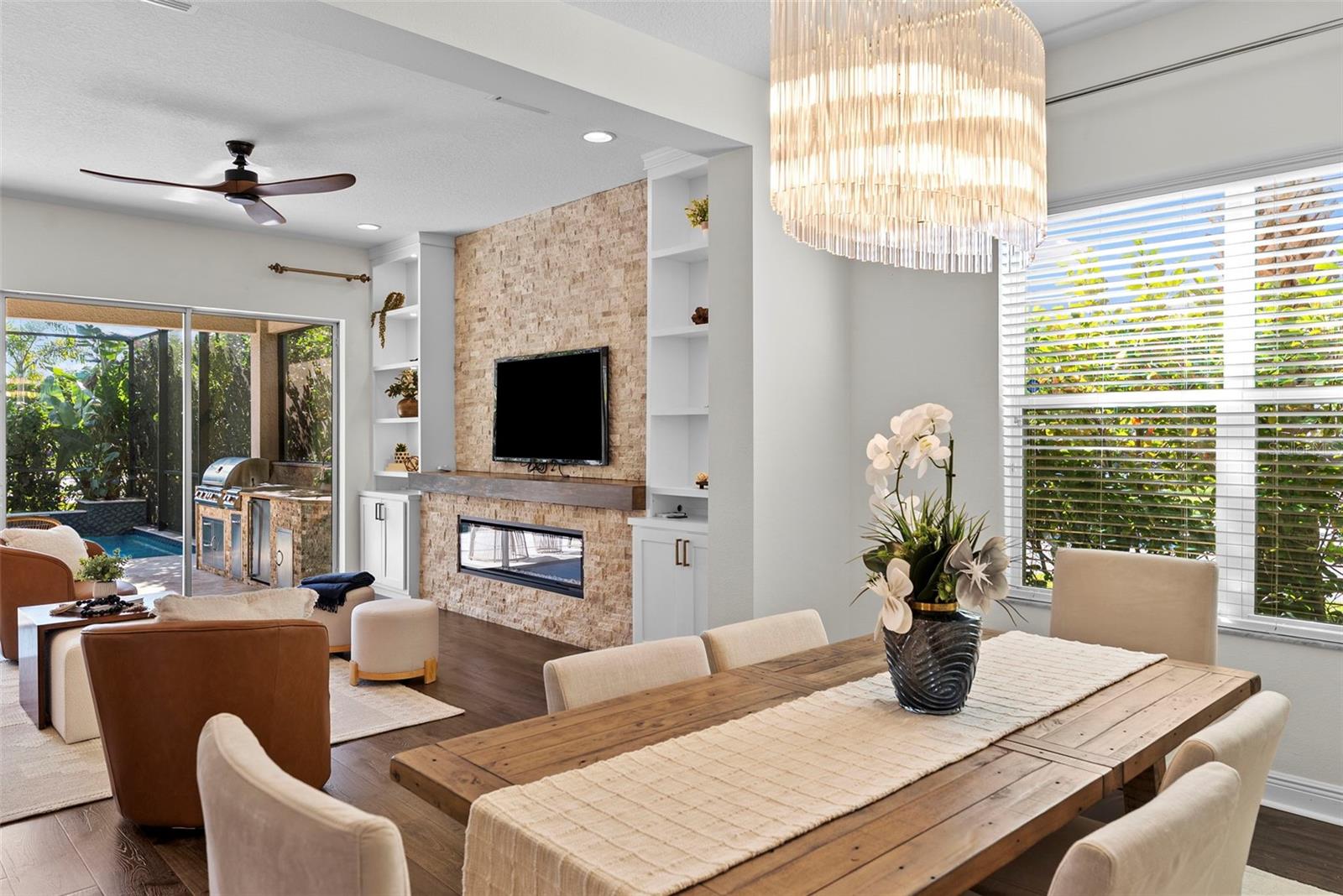 Image 5 of 94 For 2082 Scholartree Way