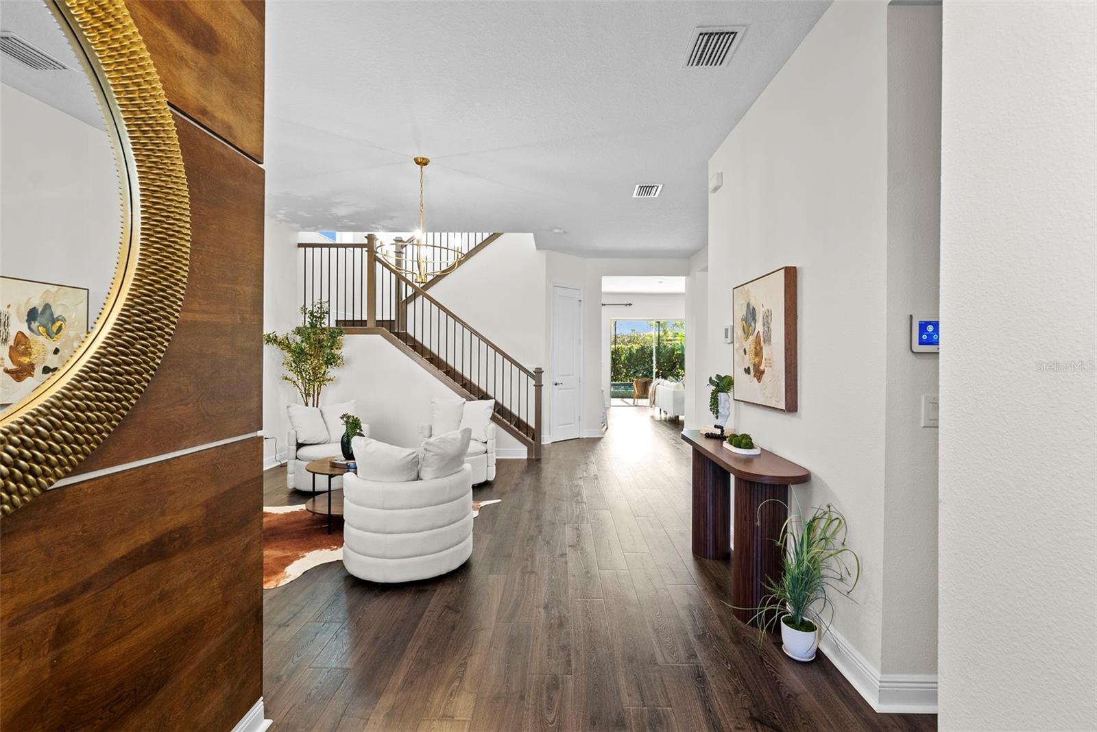 Image 6 of 94 For 2082 Scholartree Way