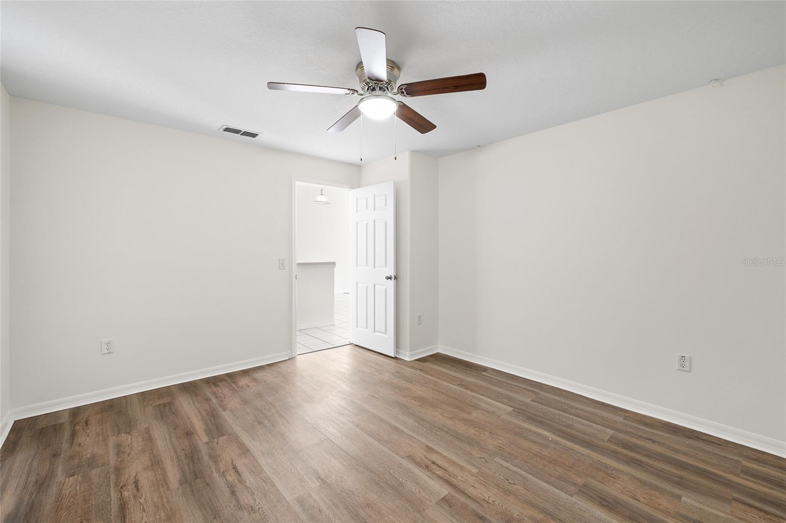 Image 17 of 23 For 37214 Grassy Hill Lane