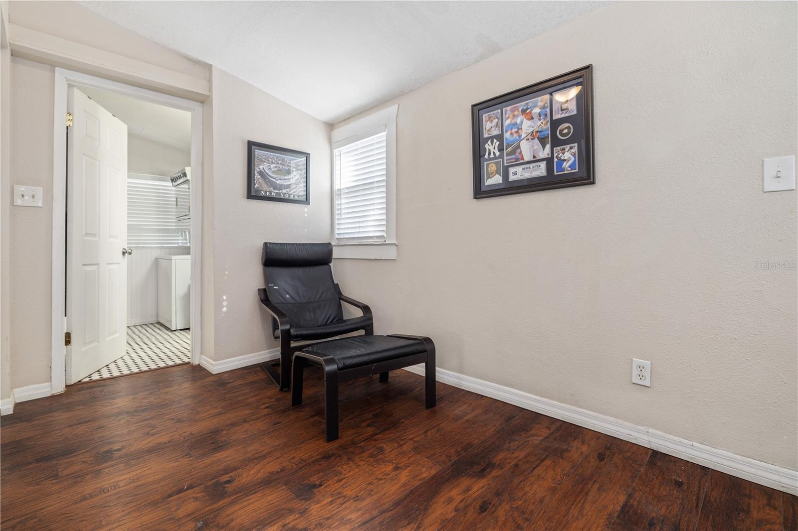 Image 14 of 28 For 1209 Ida Street