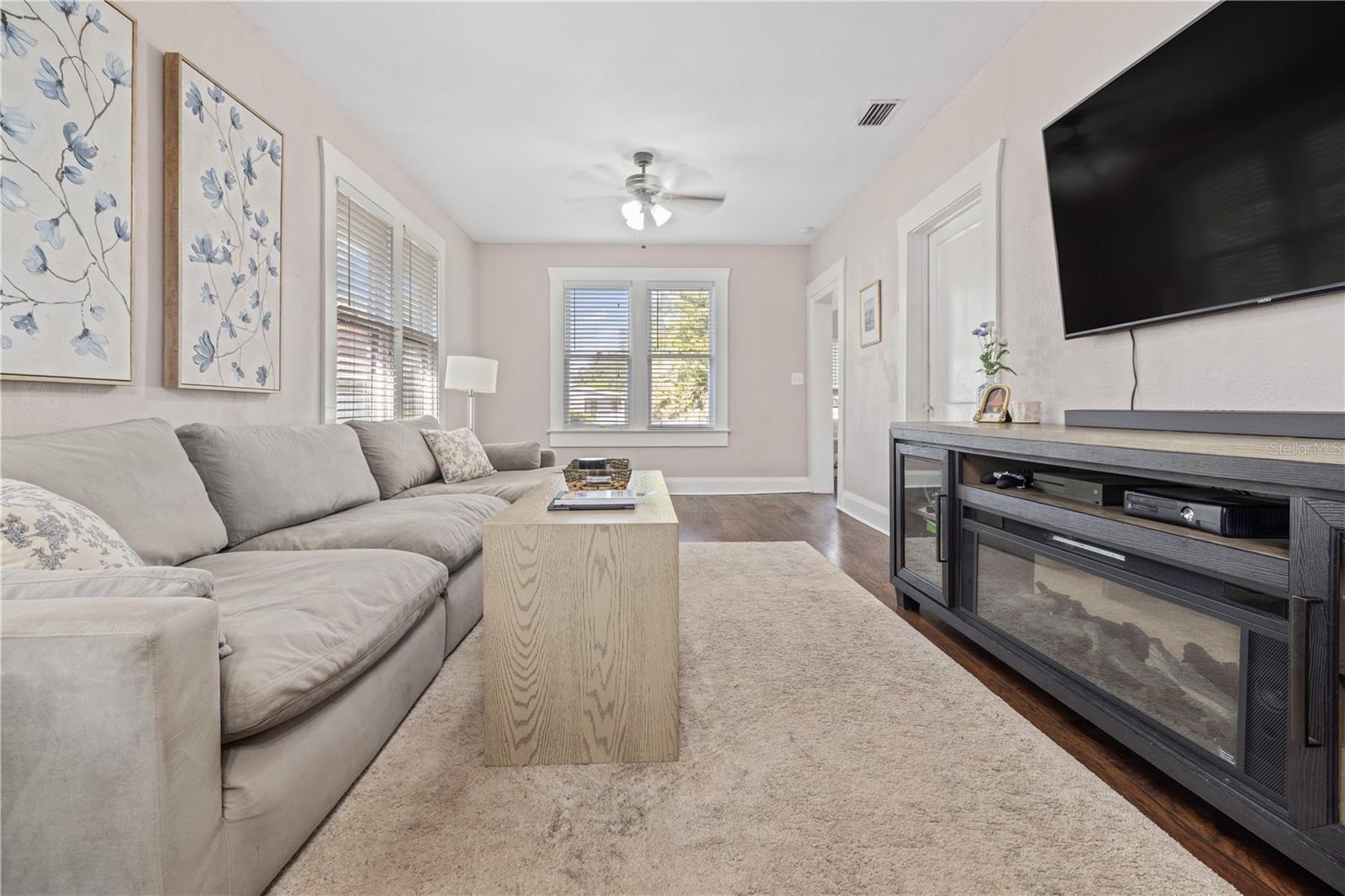 Image 8 of 28 For 1209 Ida Street