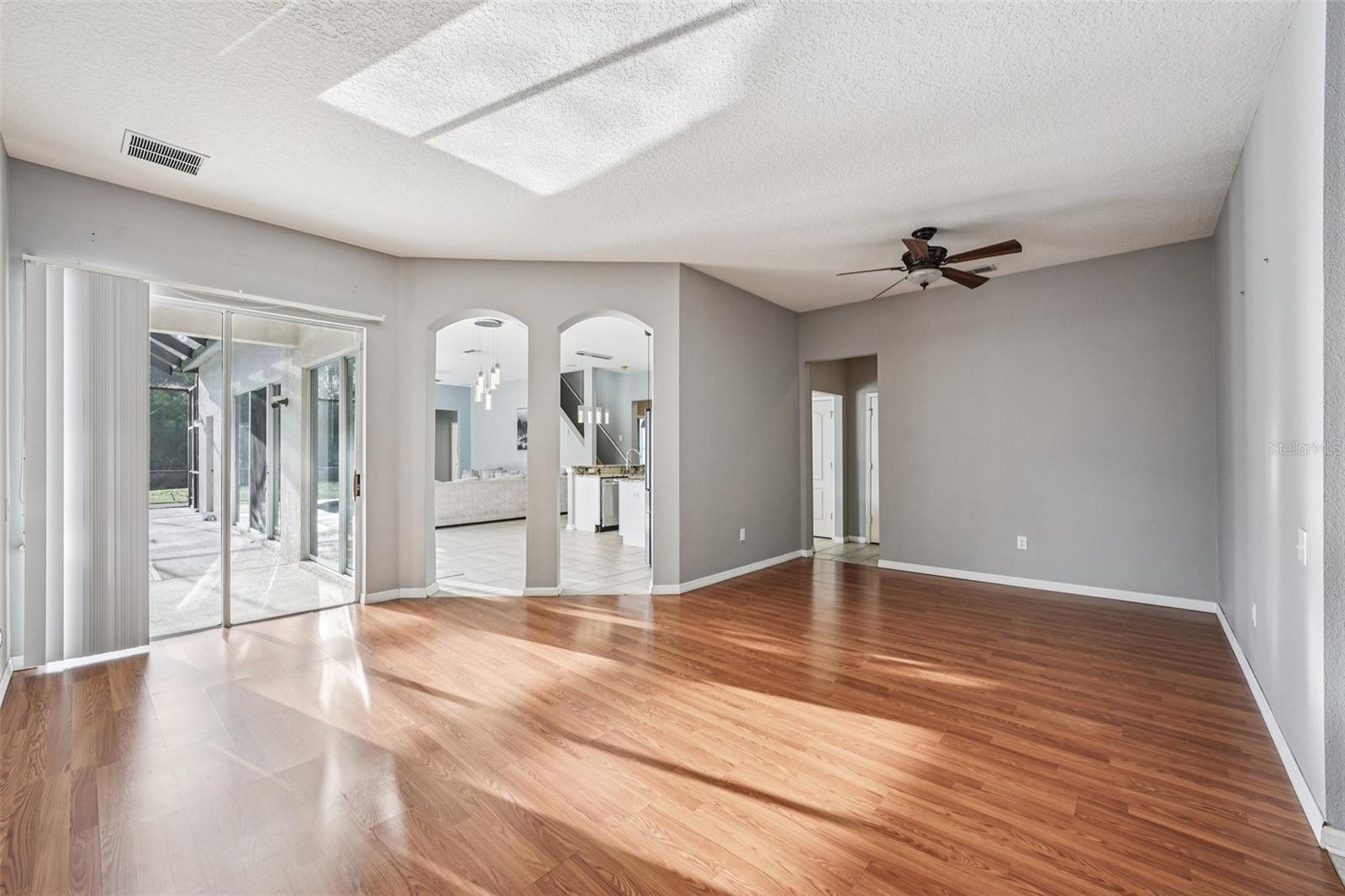 Image 13 of 62 For 25954 Risen Star Drive