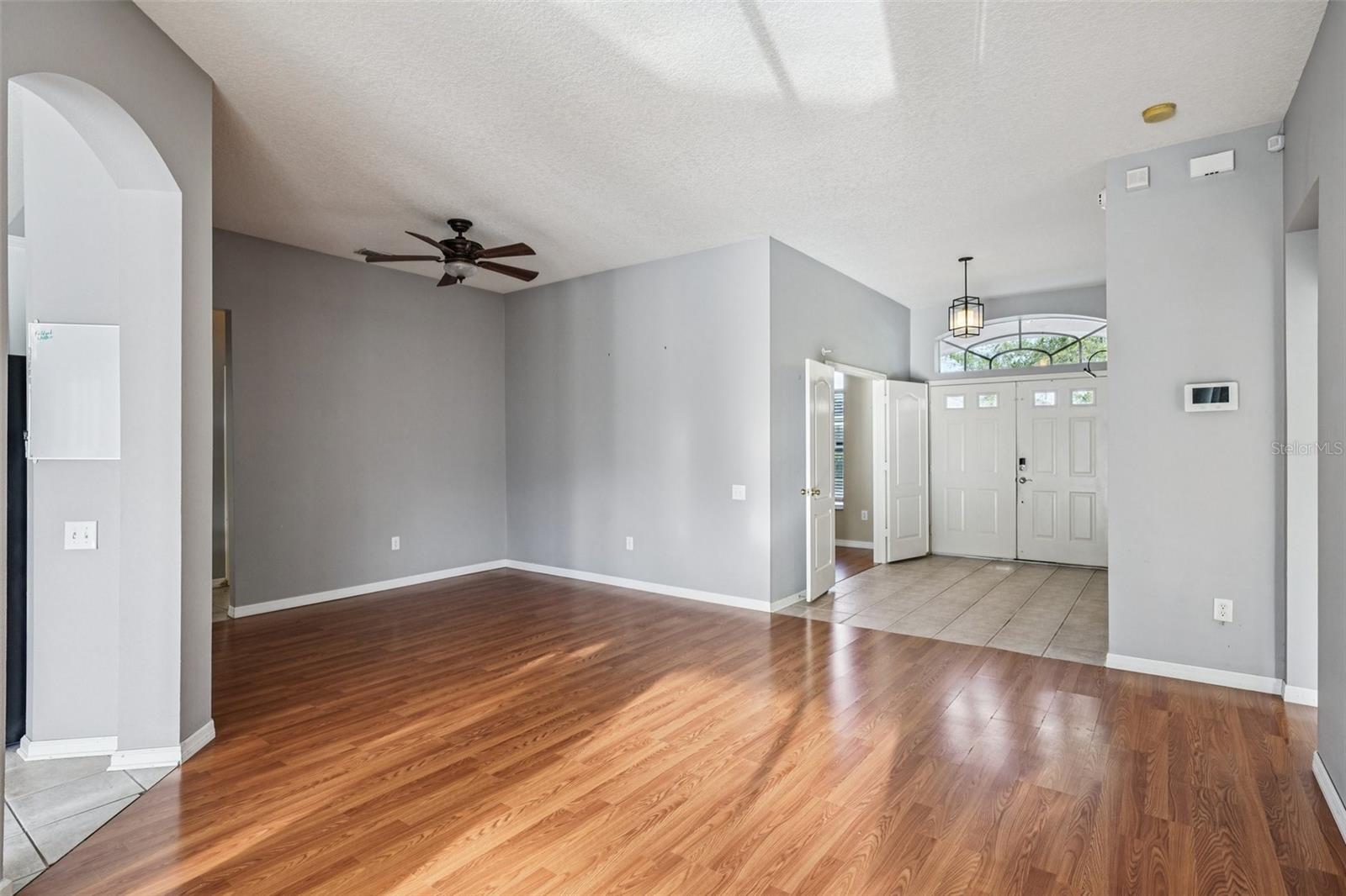 Image 14 of 62 For 25954 Risen Star Drive