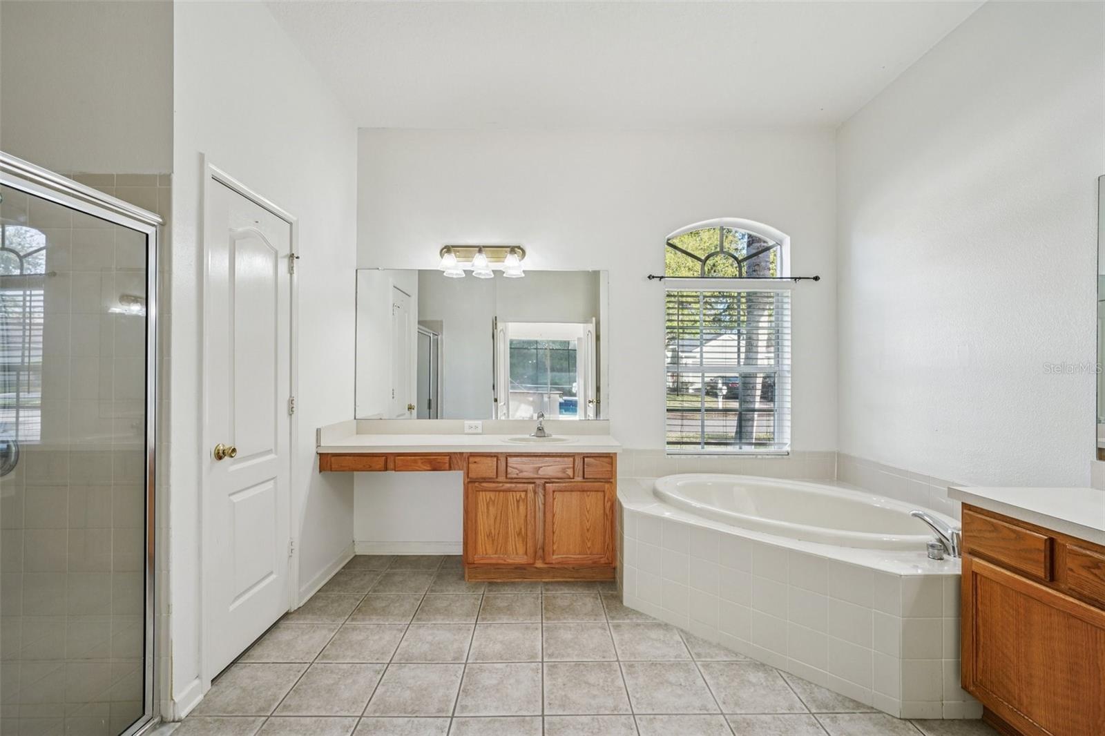 Image 19 of 62 For 25954 Risen Star Drive