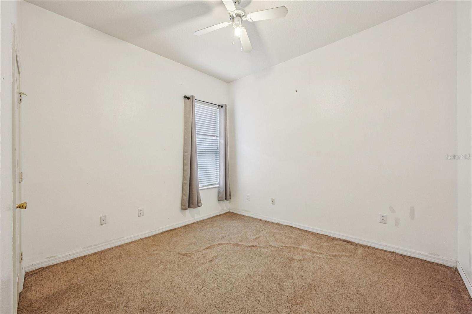 Image 30 of 62 For 25954 Risen Star Drive