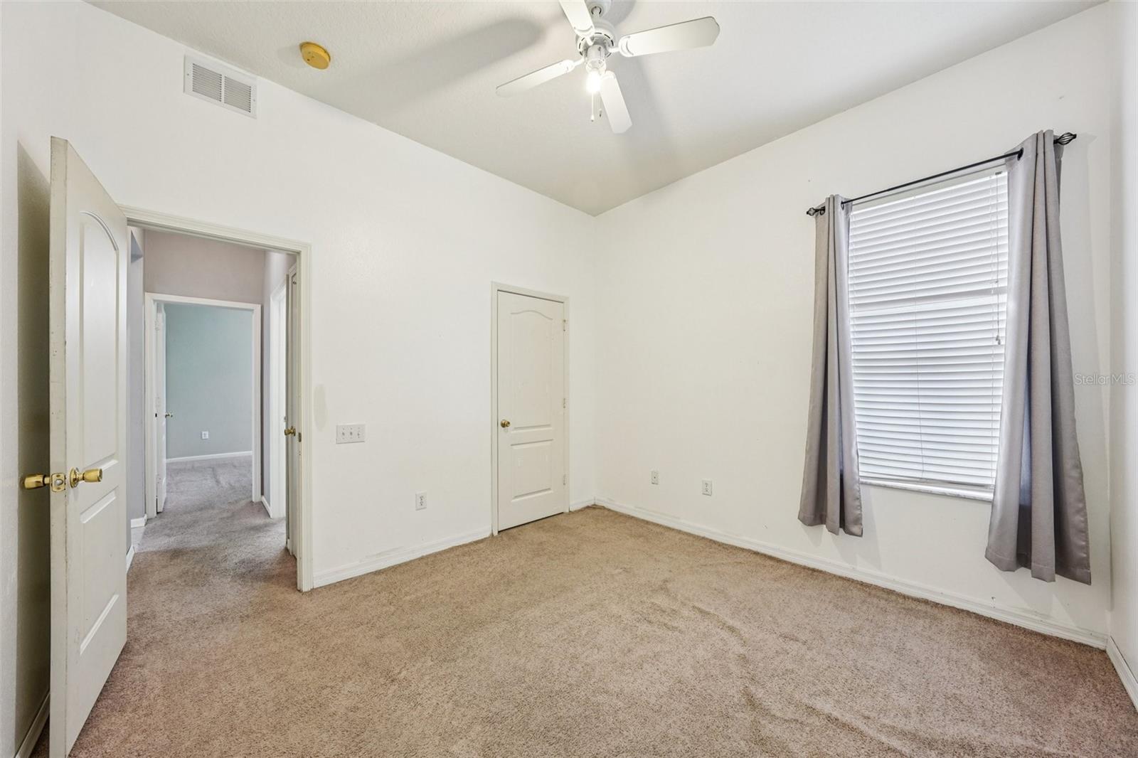 Image 31 of 62 For 25954 Risen Star Drive