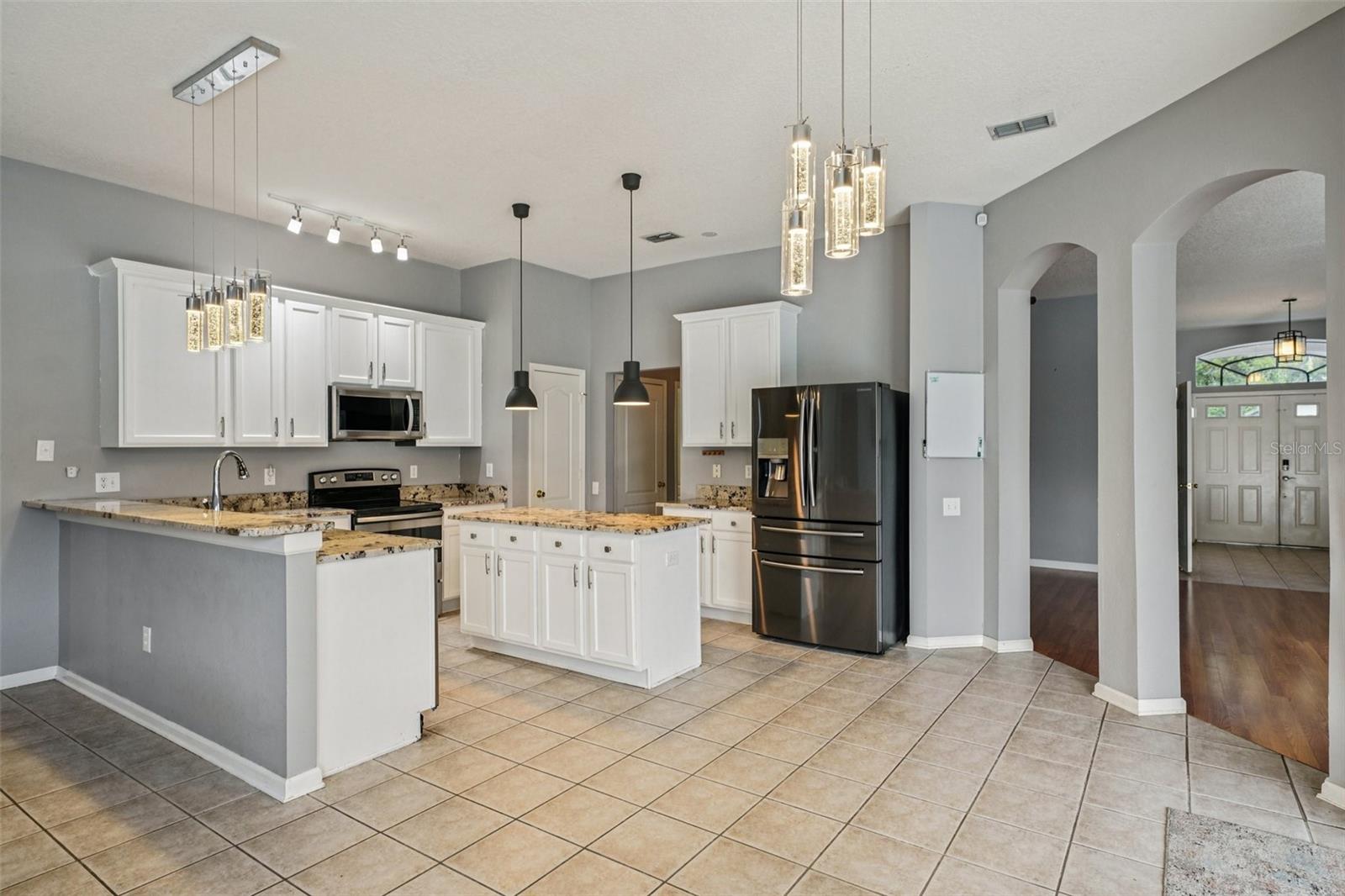 Image 6 of 62 For 25954 Risen Star Drive