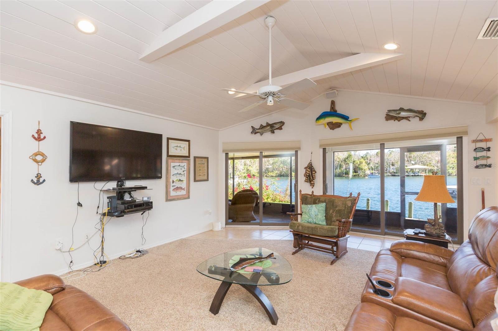 Listing photo id 11 for 4235 Purslane Drive