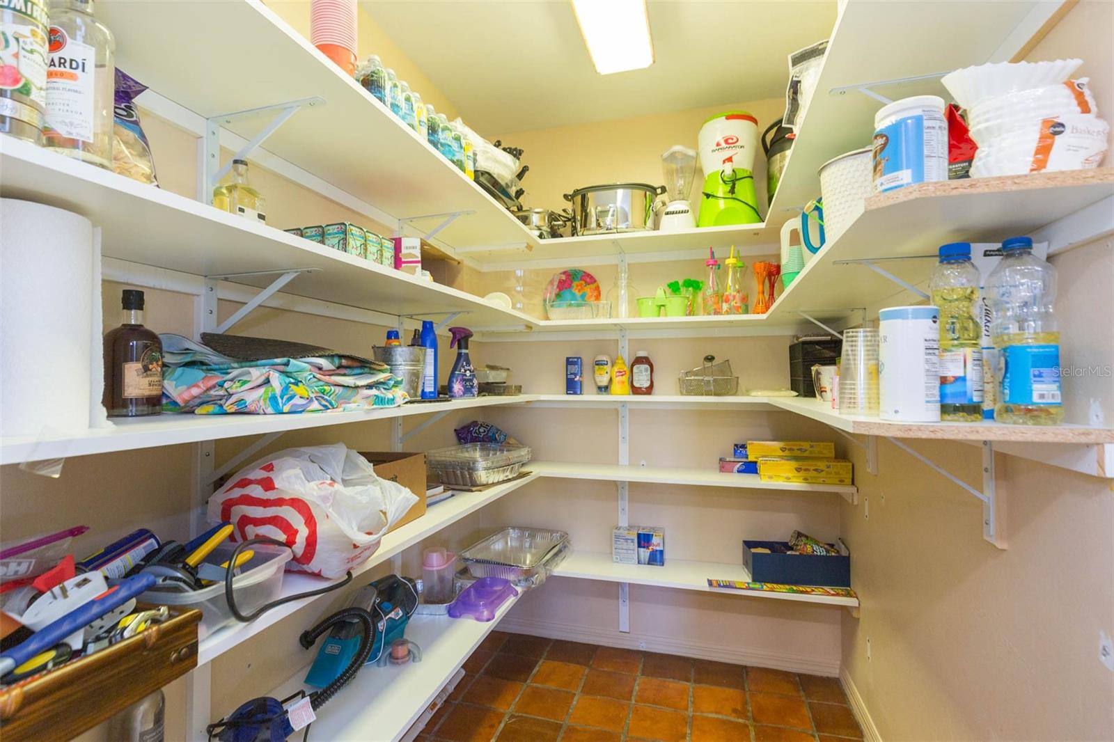 Listing photo id 27 for 4235 Purslane Drive