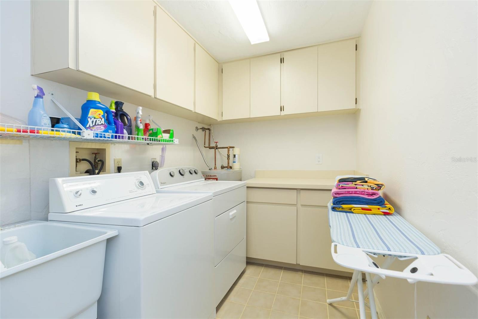 Listing photo id 28 for 4235 Purslane Drive