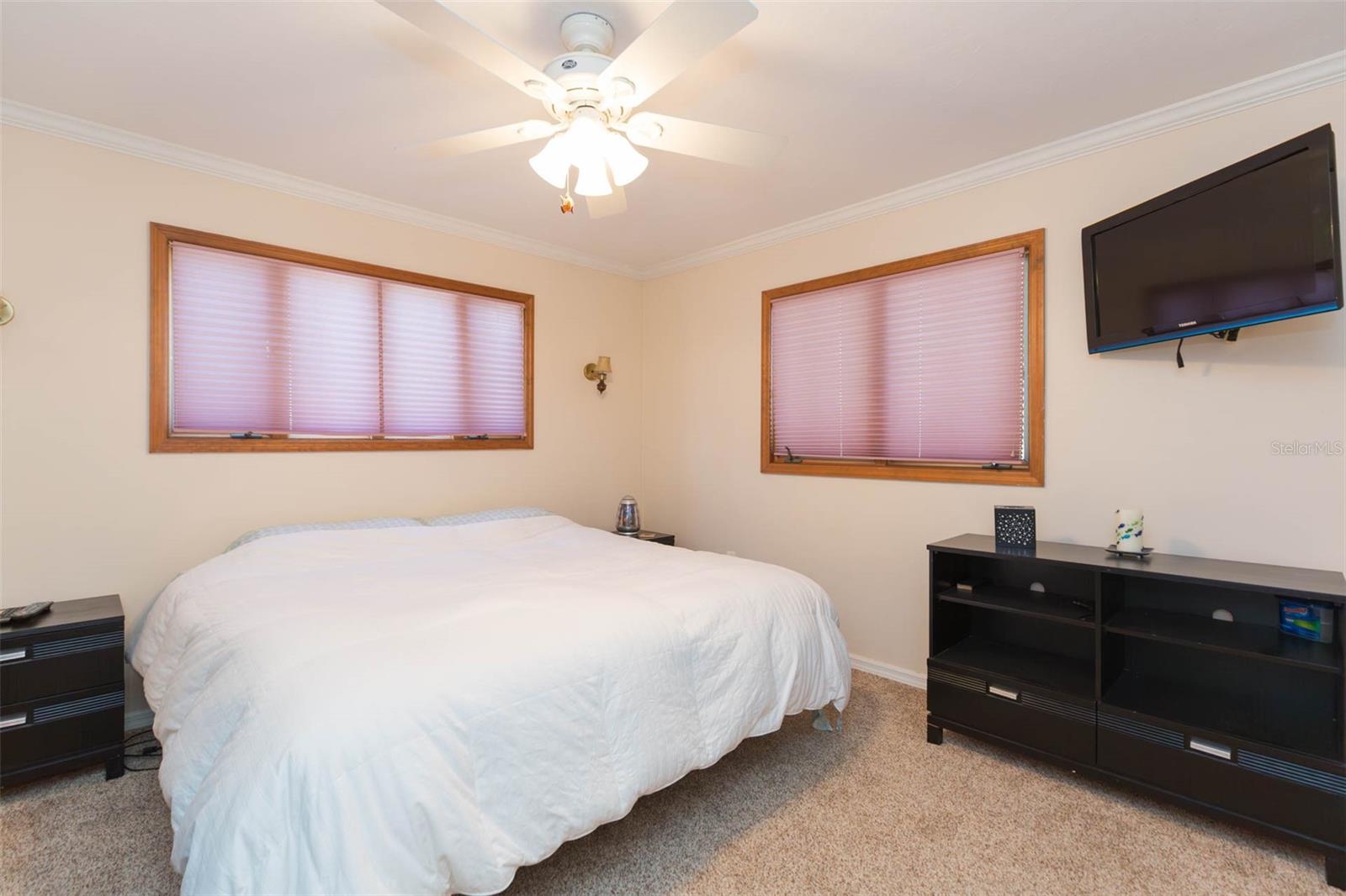 Listing photo id 29 for 4235 Purslane Drive