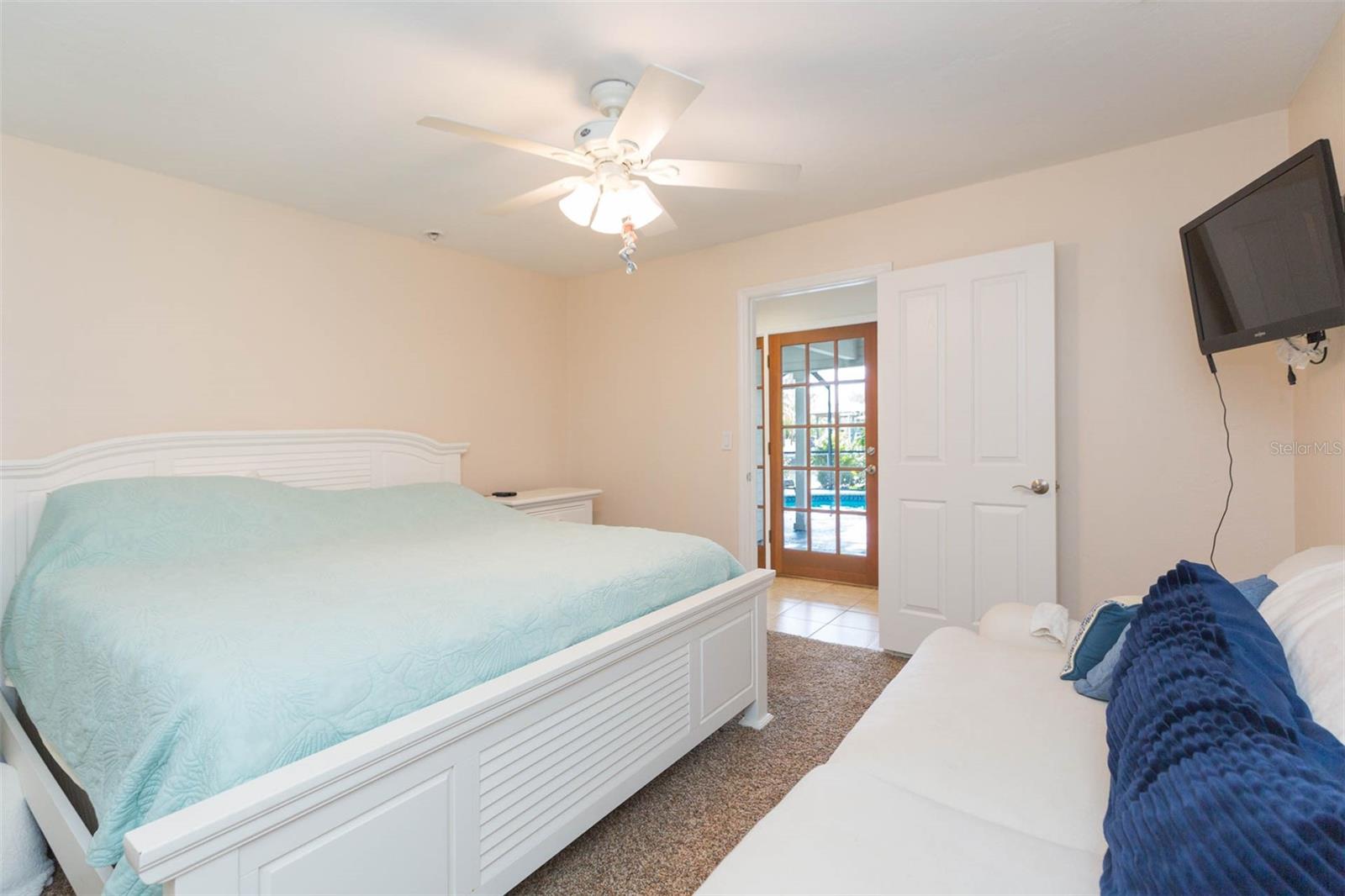 Listing photo id 33 for 4235 Purslane Drive