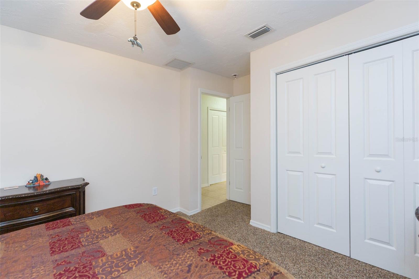 Listing photo id 39 for 4235 Purslane Drive