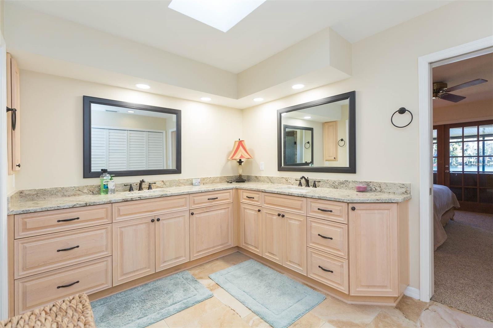 Listing photo id 44 for 4235 Purslane Drive