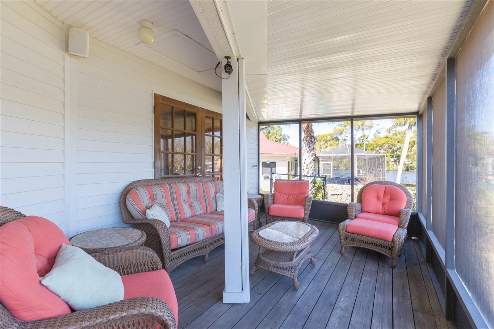 Listing photo id 50 for 4235 Purslane Drive