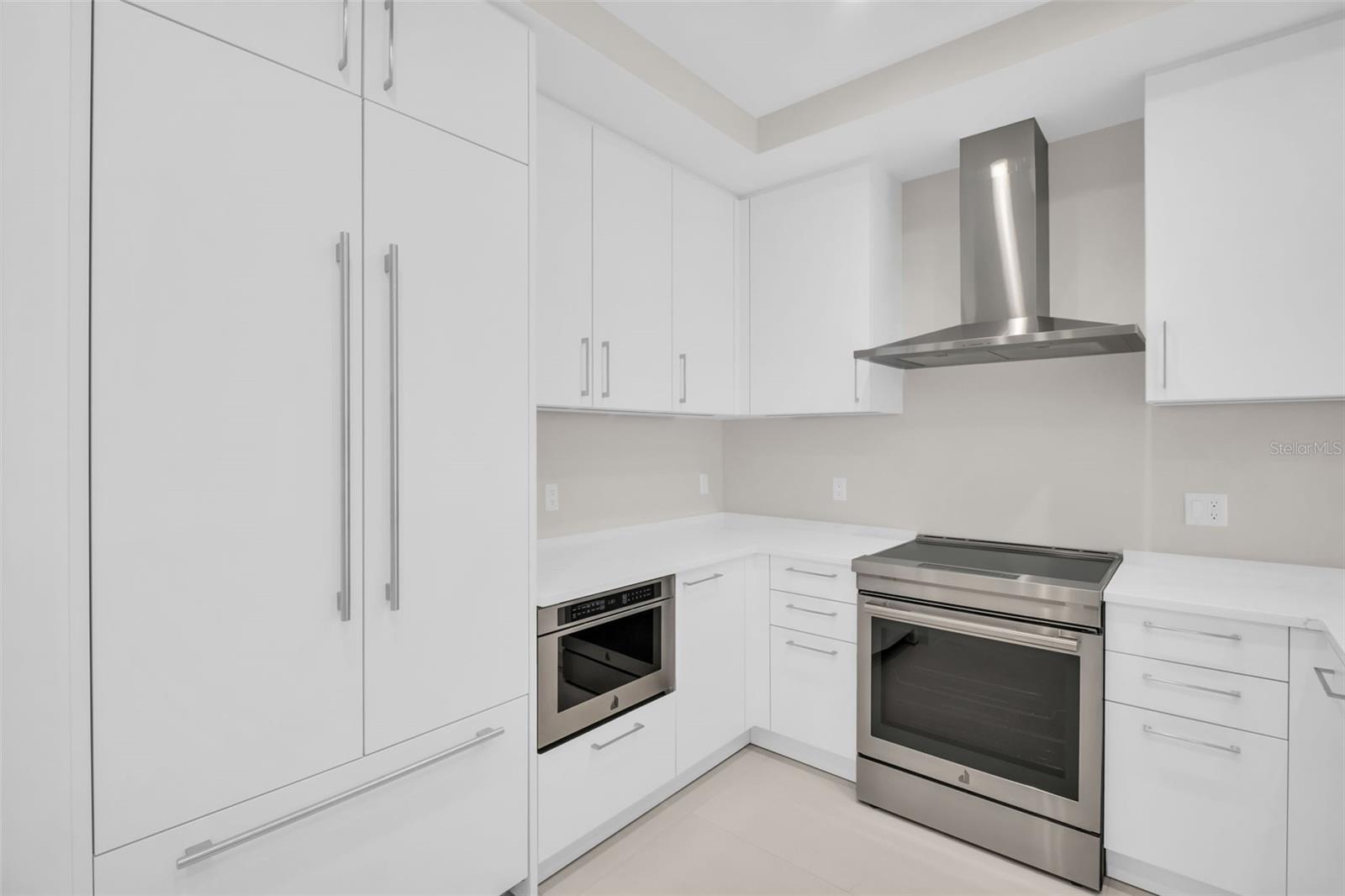 Image 12 of 77 For 275 1st Avenue S 1104